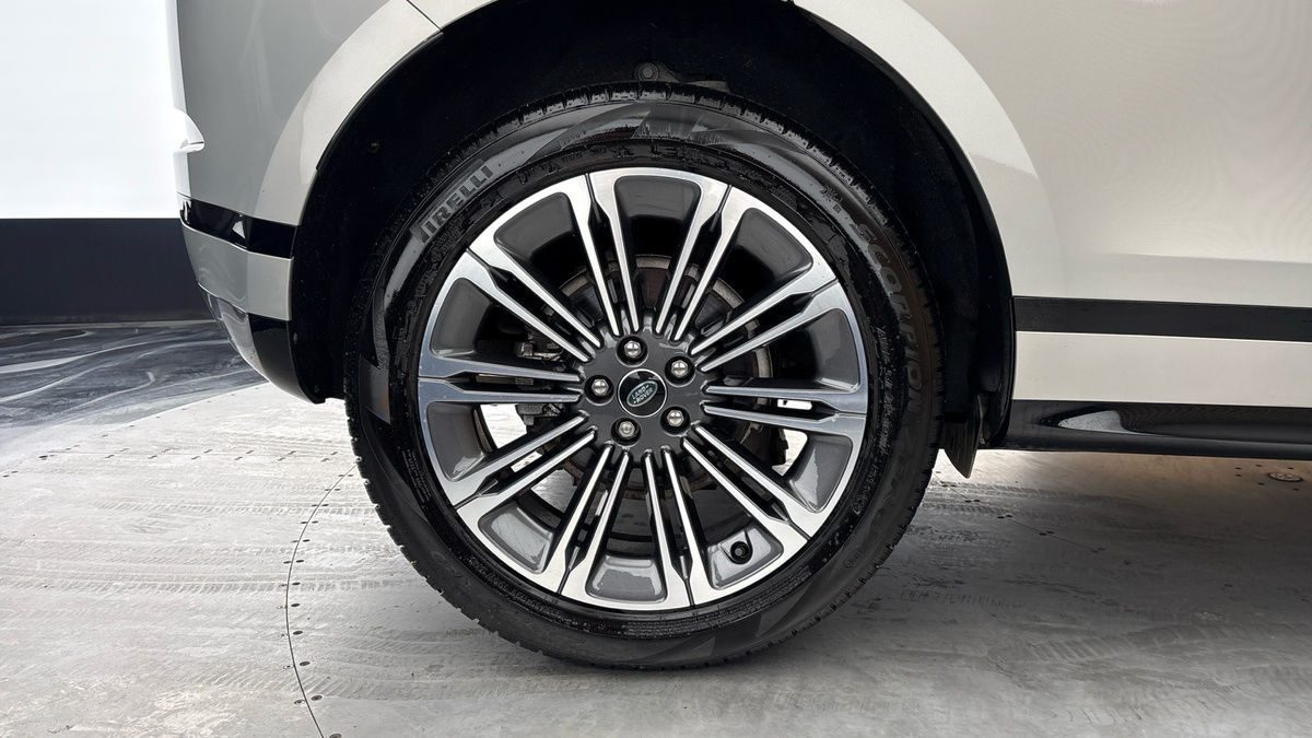 Land Rover Range Rover Evoque Image 10