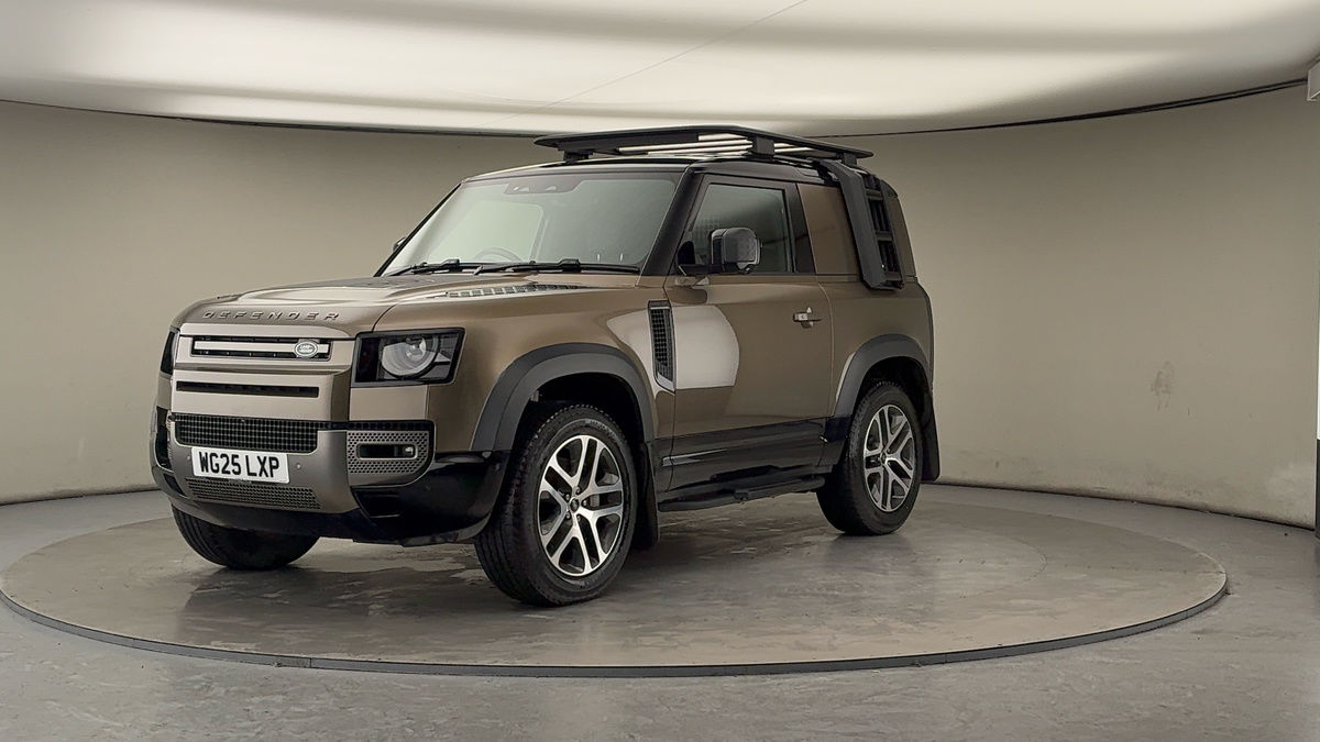 More views of Land Rover Defender 90