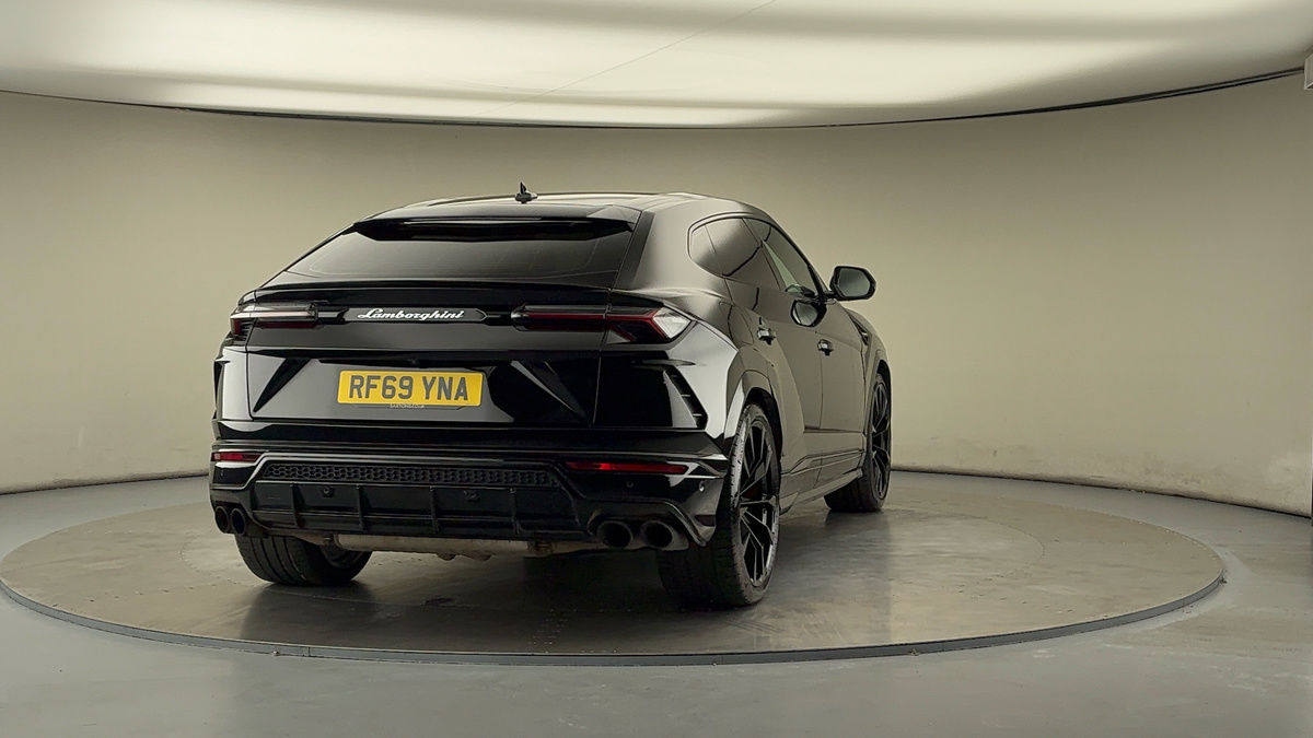 More views of Lamborghini Urus