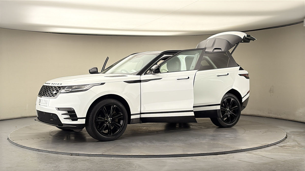 More views of Land Rover Range Rover Velar
