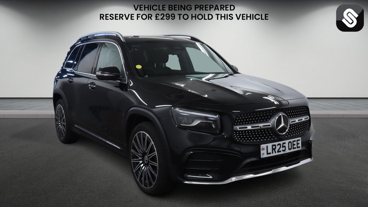 Mercedes-Benz GLB Sticky Header Image