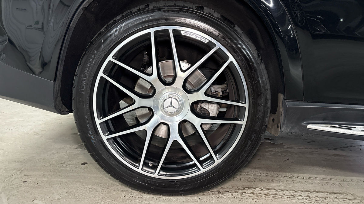 Mercedes-Benz GLE Image 10