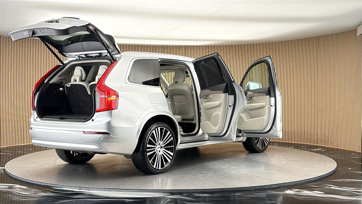 More views of Volvo XC90