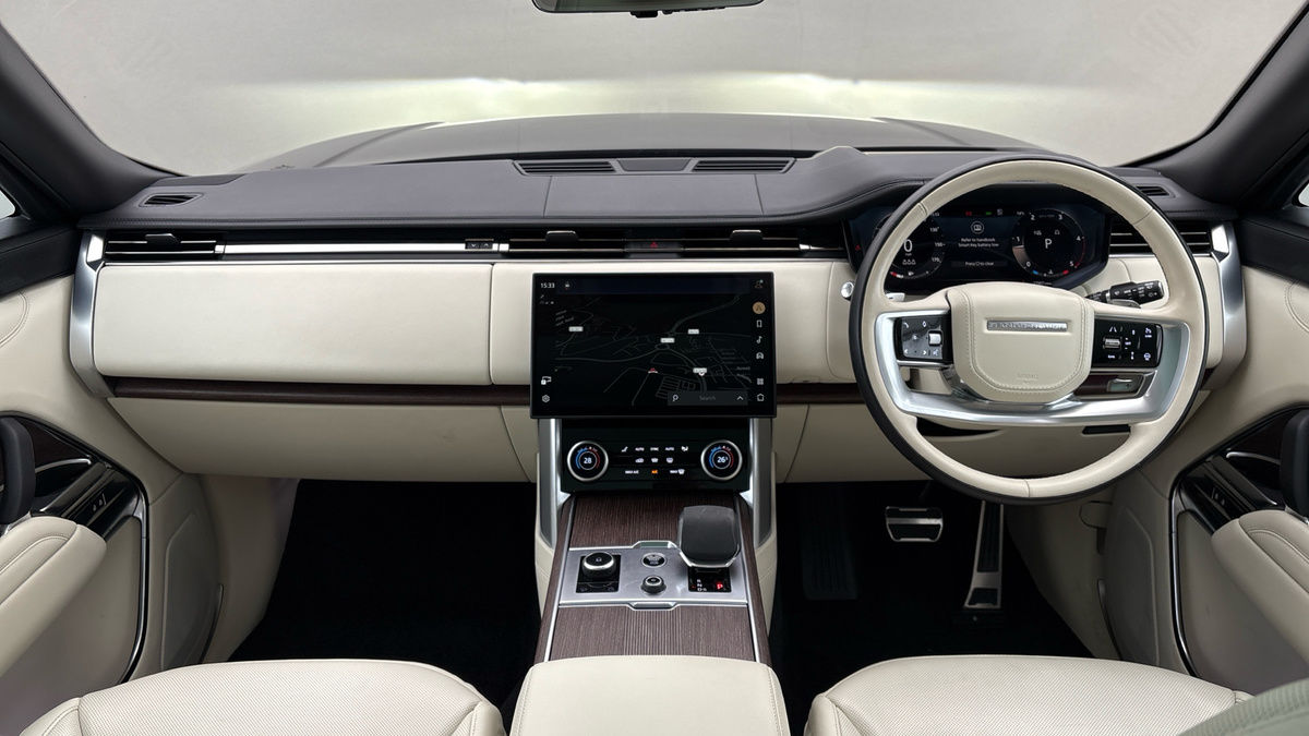 Land Rover Range Rover Image 12