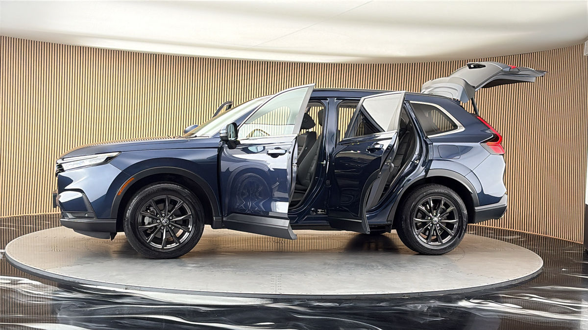 More views of Honda CR-V