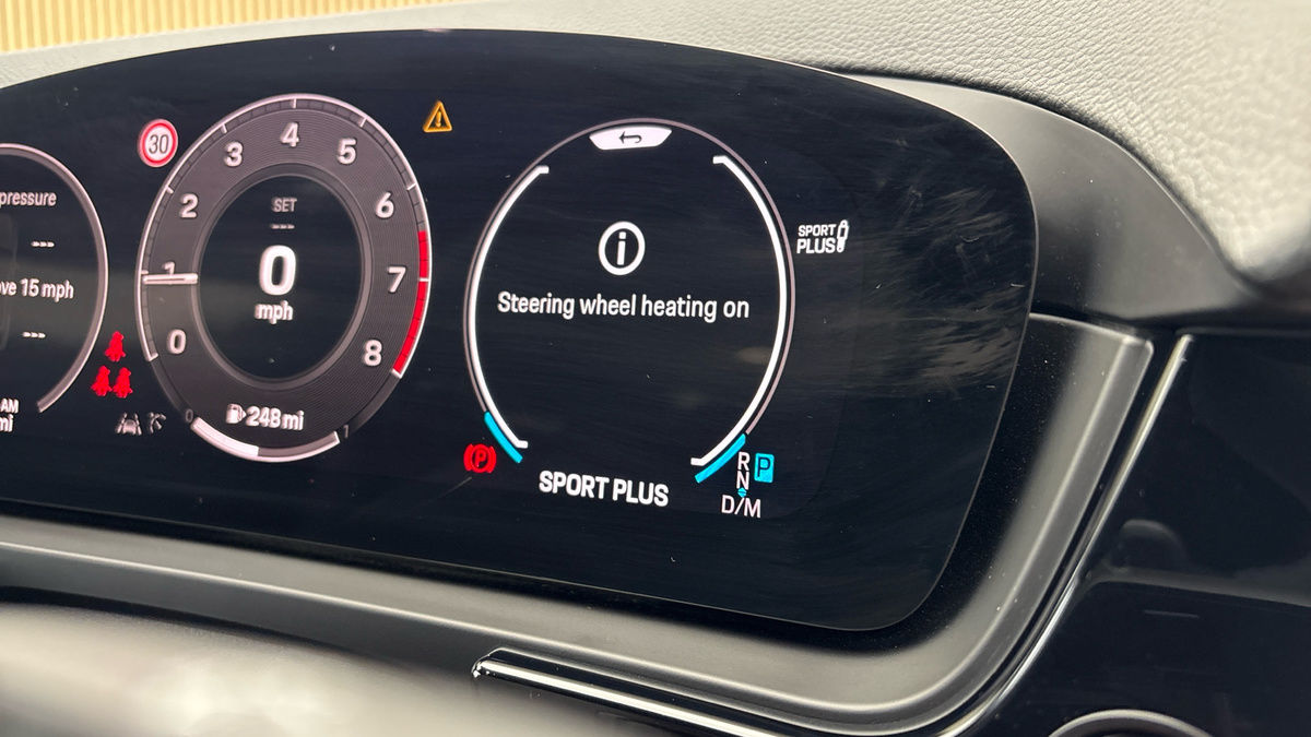 Porsche Cayenne Image 31