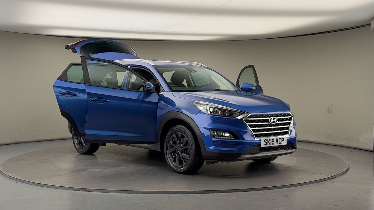 More views of Hyundai TUCSON