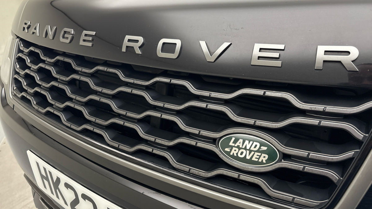 Land Rover Range Rover Sport Image 24