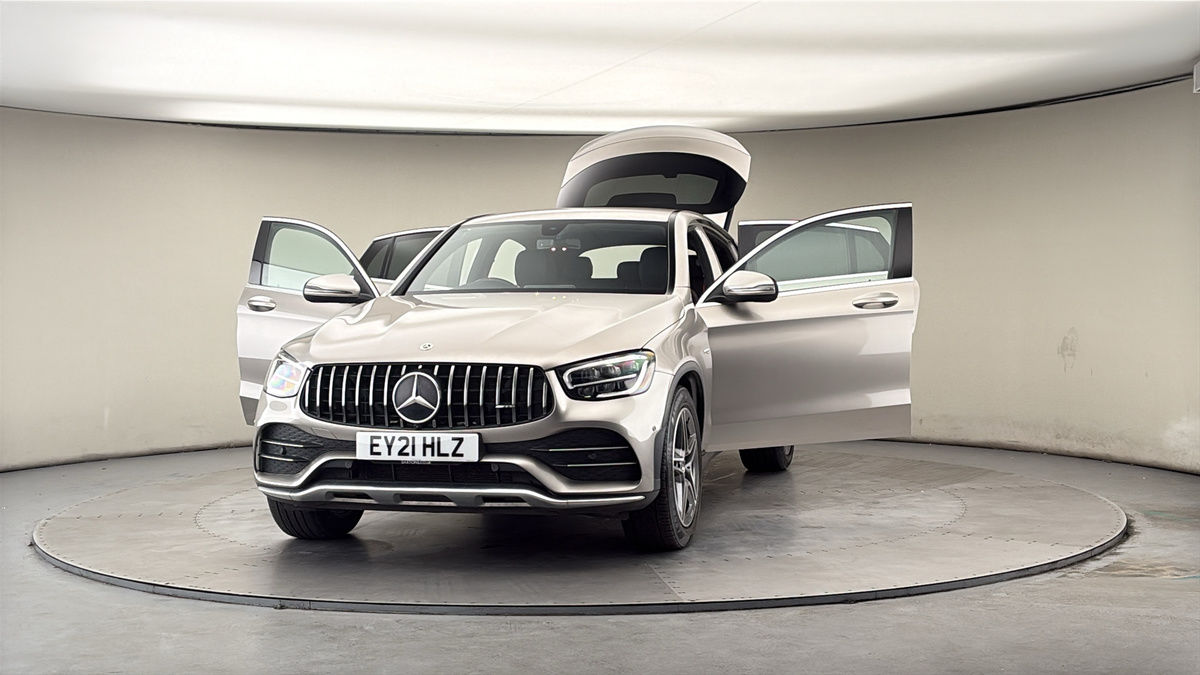More views of Mercedes-Benz GLC