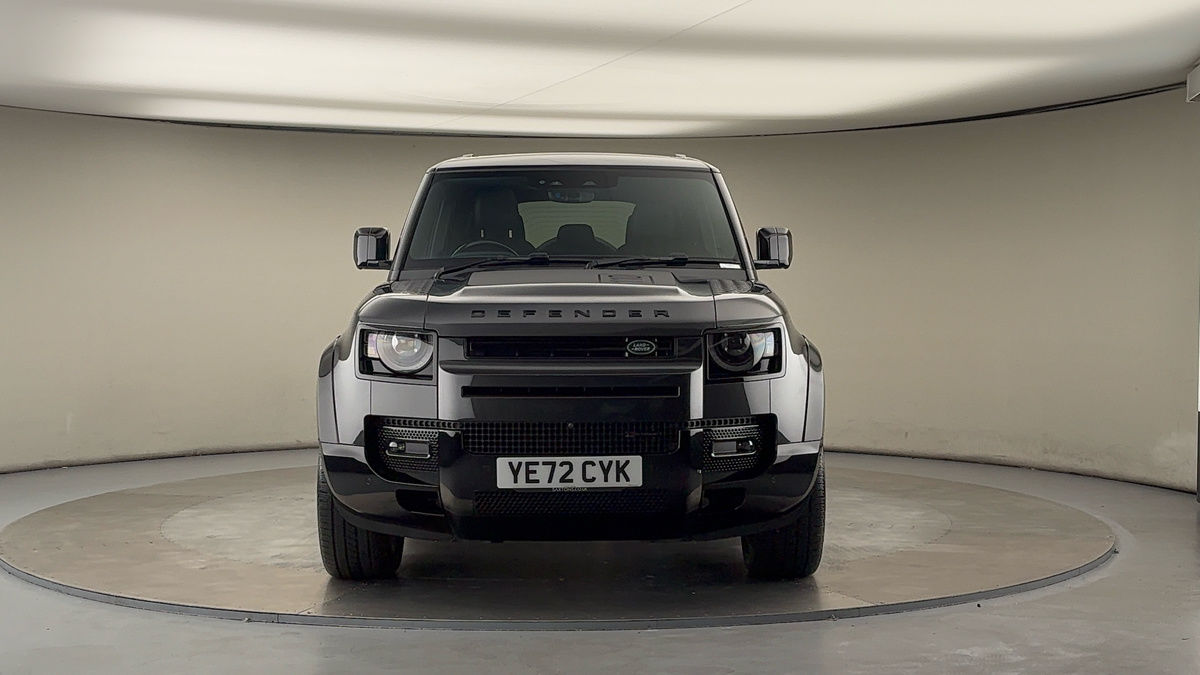 Land Rover Defender 110 Image 6