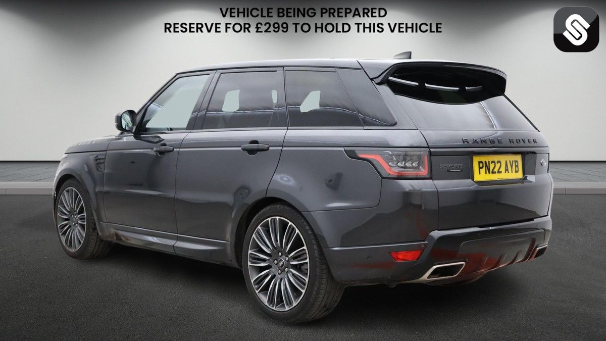 Land Rover Range Rover Sport Image 3