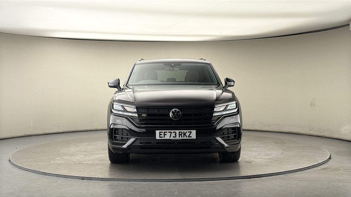 Volkswagen Touareg Image 3