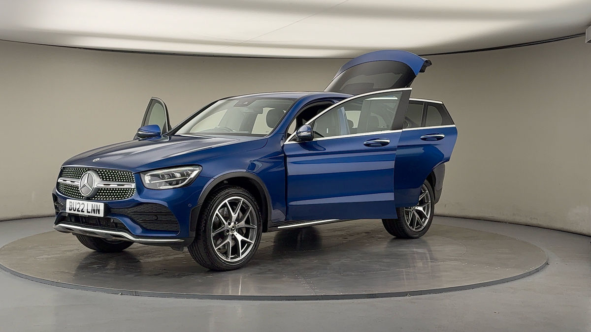 More views of Mercedes-Benz GLC