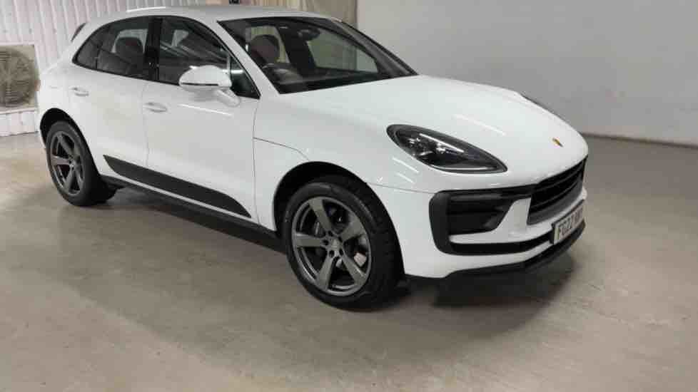 More views of Porsche Macan