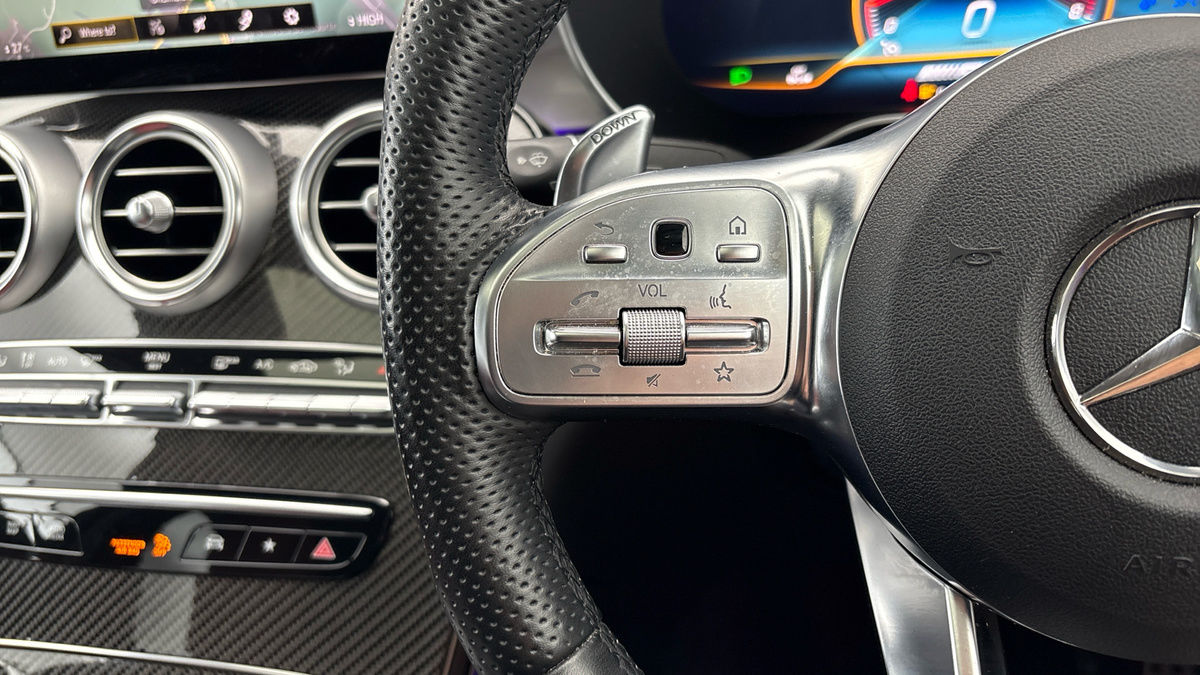 Mercedes-Benz GLC Image 13