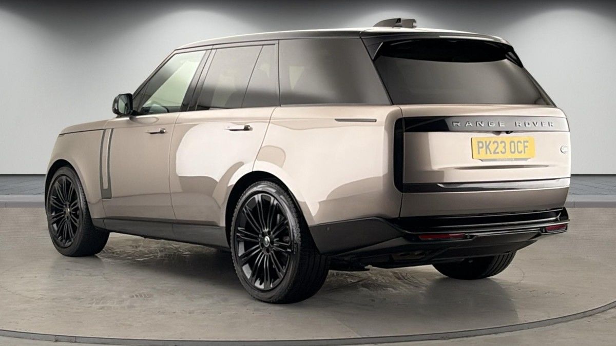 Land Rover Range Rover Image 2