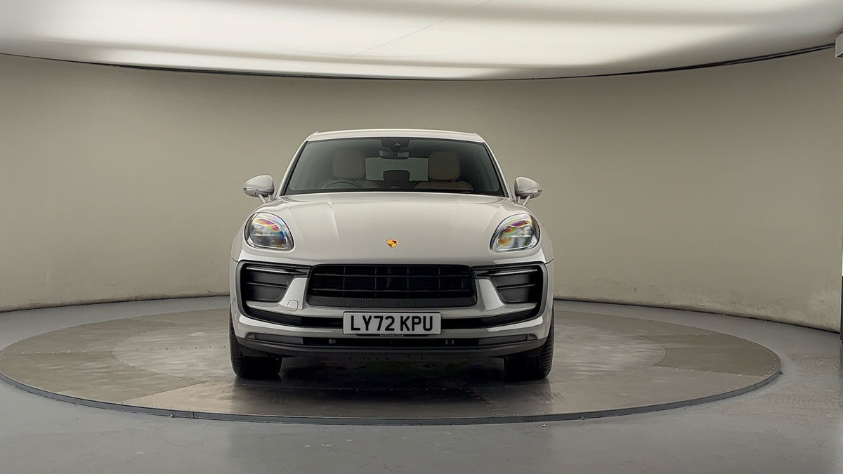 Porsche Macan Image 3