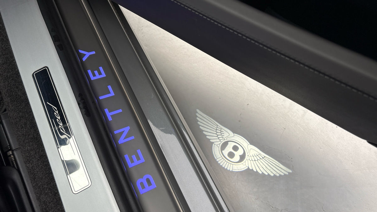Bentley Continental Image 26