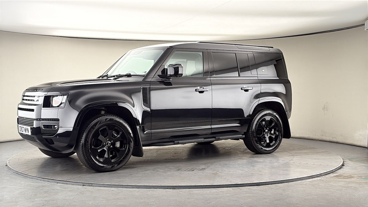 More views of Land Rover Defender 110