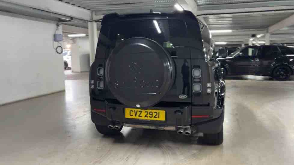 More views of Land Rover Defender 90