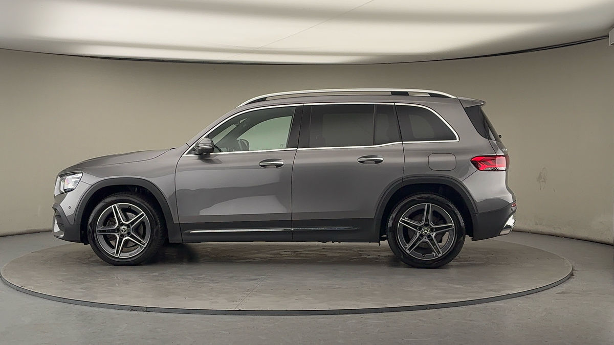 More views of Mercedes-Benz GLB