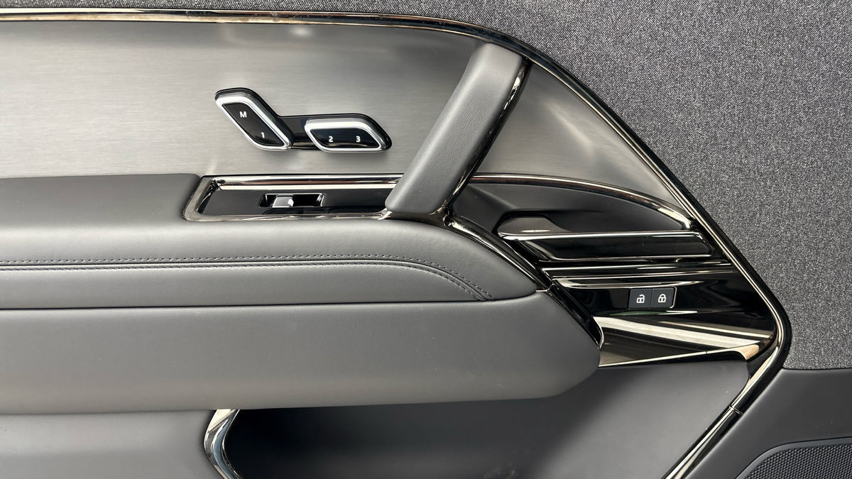 Land Rover Range Rover Sport Image 19