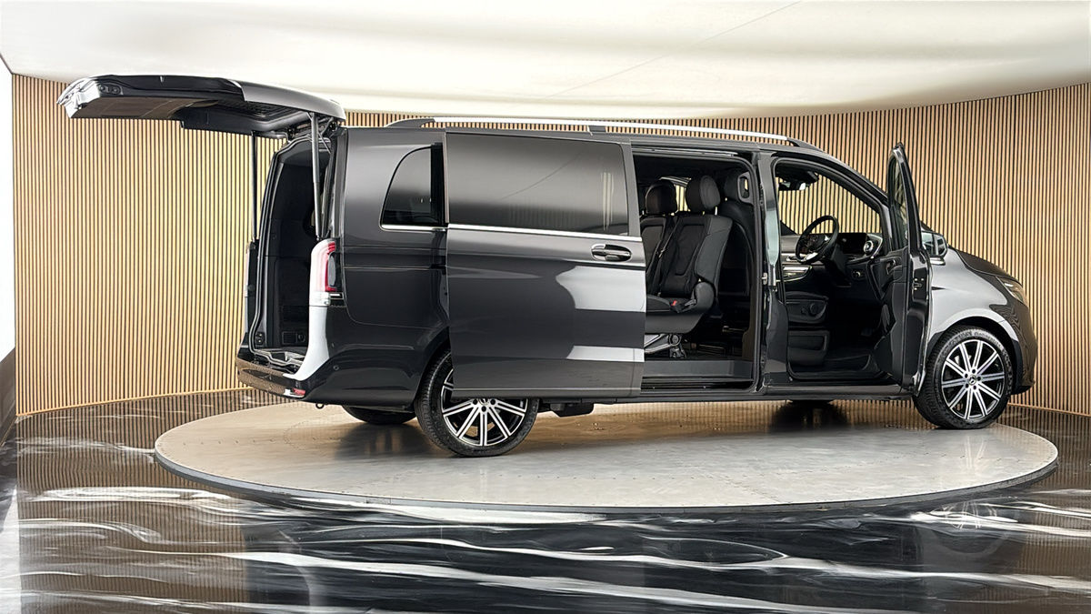 More views of Mercedes-Benz V Class