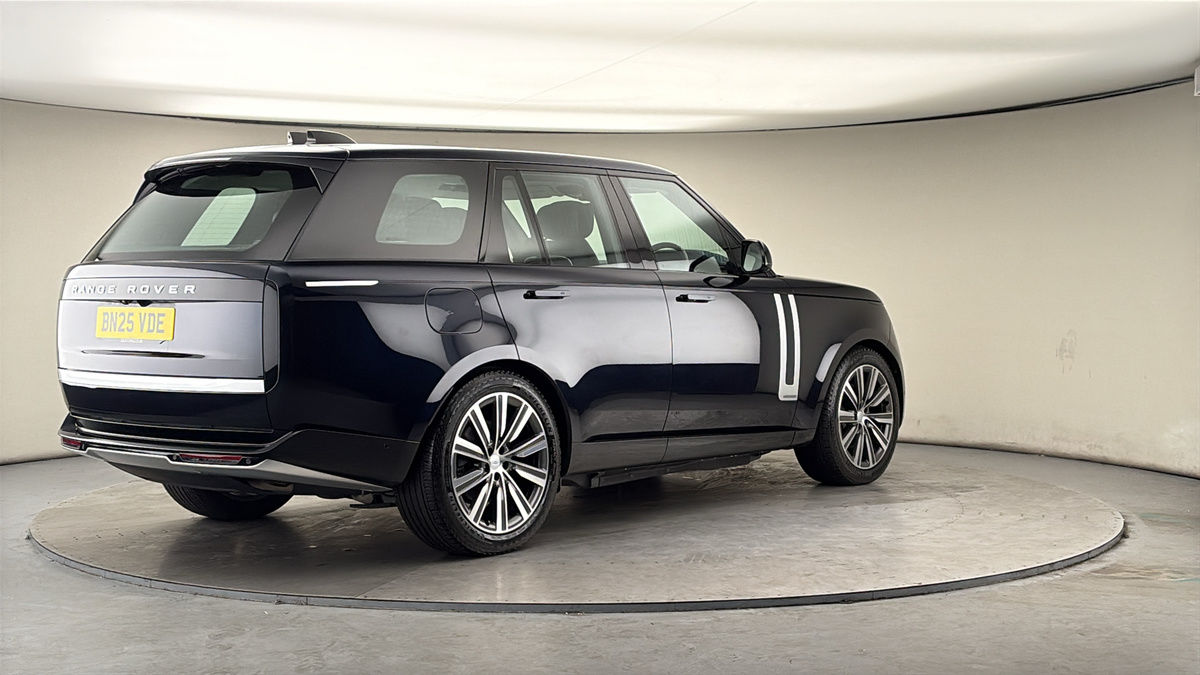 Land Rover Range Rover Image 21