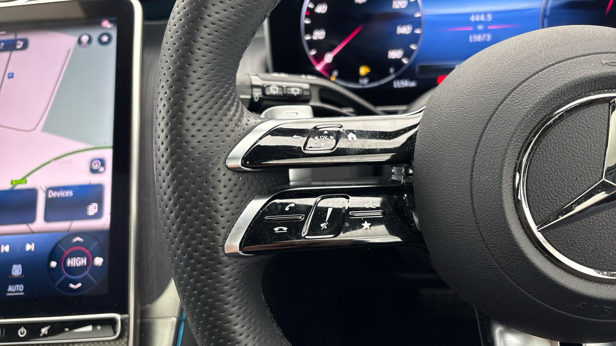 Mercedes-Benz GLC Image 13