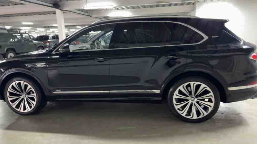 More views of Bentley Bentayga