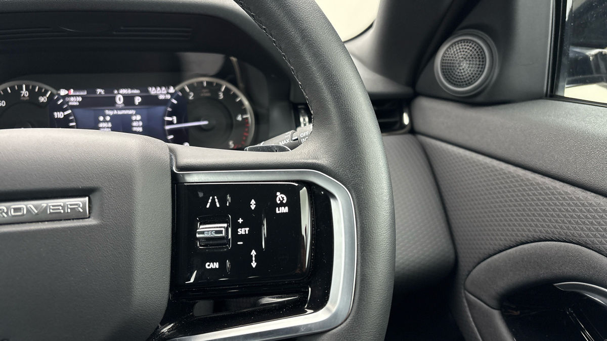 Land Rover Range Rover Evoque Image 14