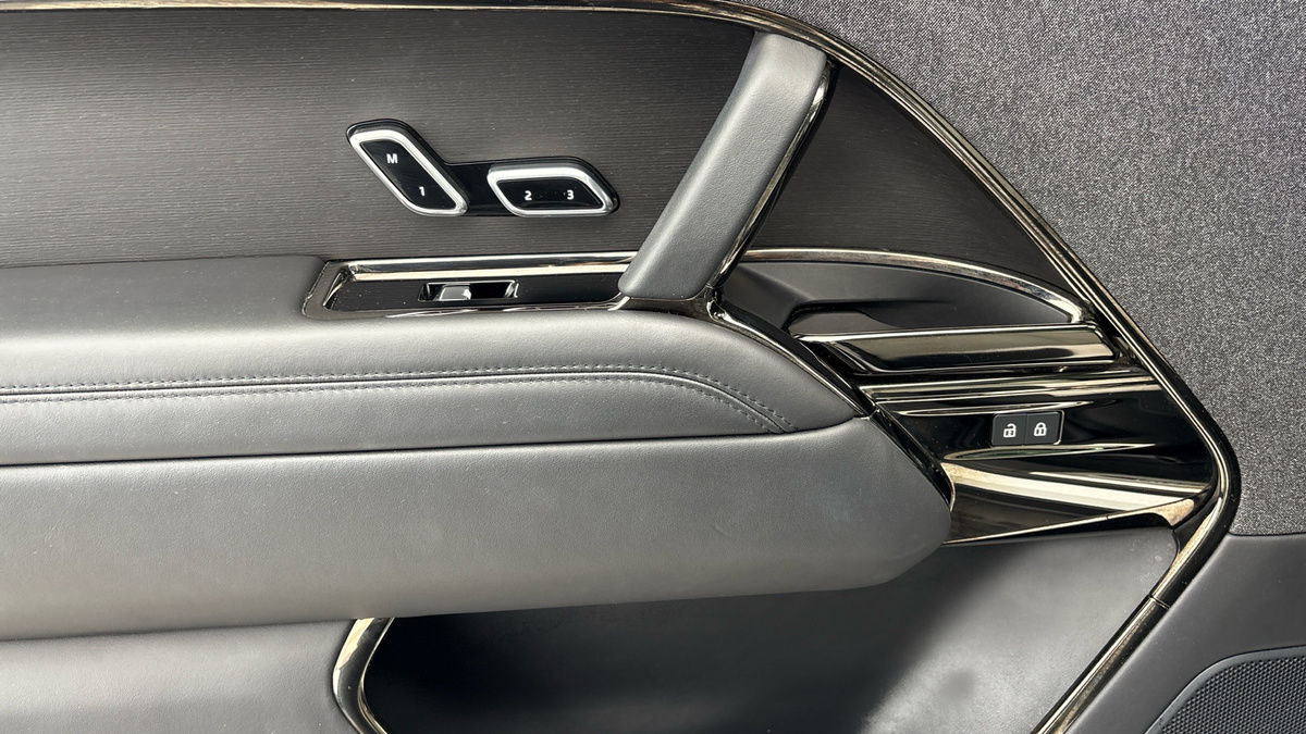 Land Rover Range Rover Sport Image 19