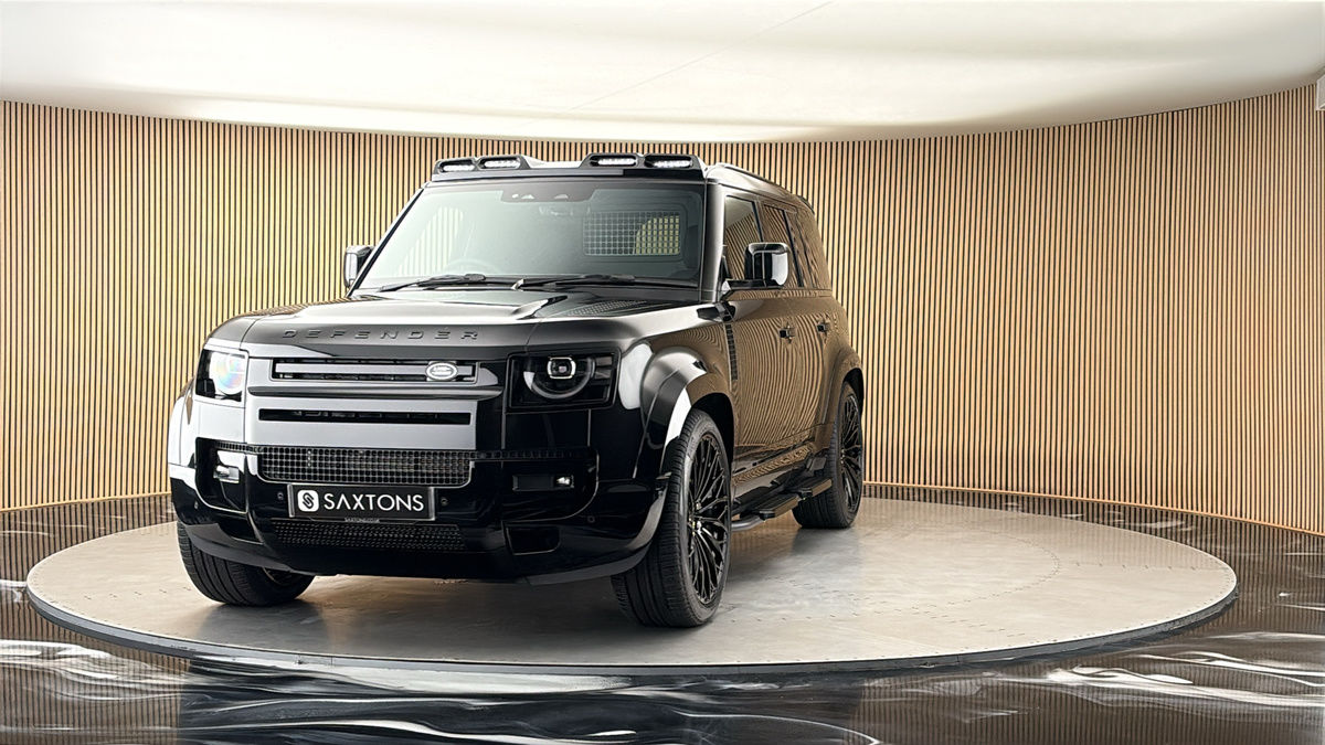More views of Land Rover Defender 110
