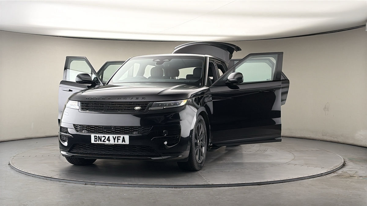 More views of Land Rover Range Rover Sport