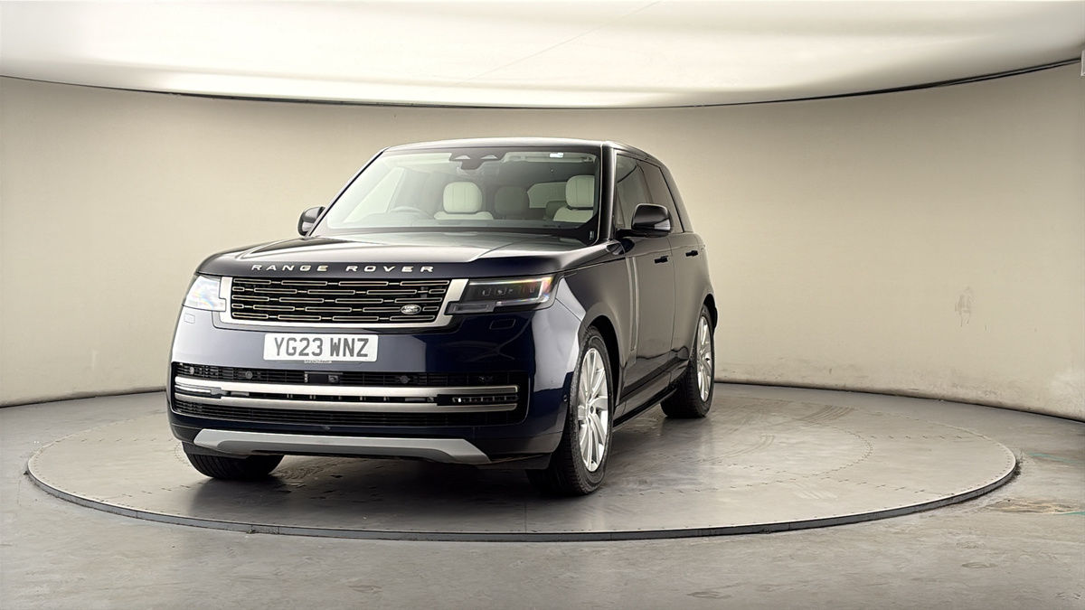 More views of Land Rover Range Rover