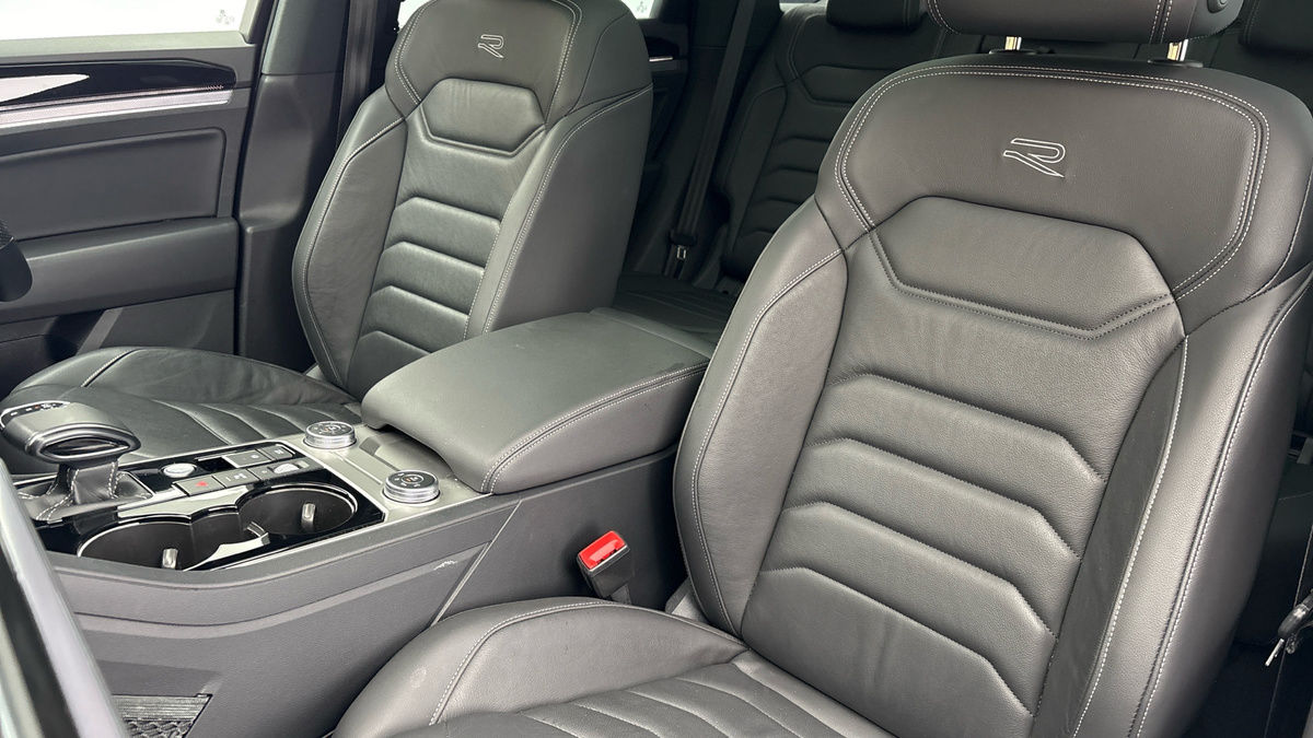 Volkswagen Touareg Image 7