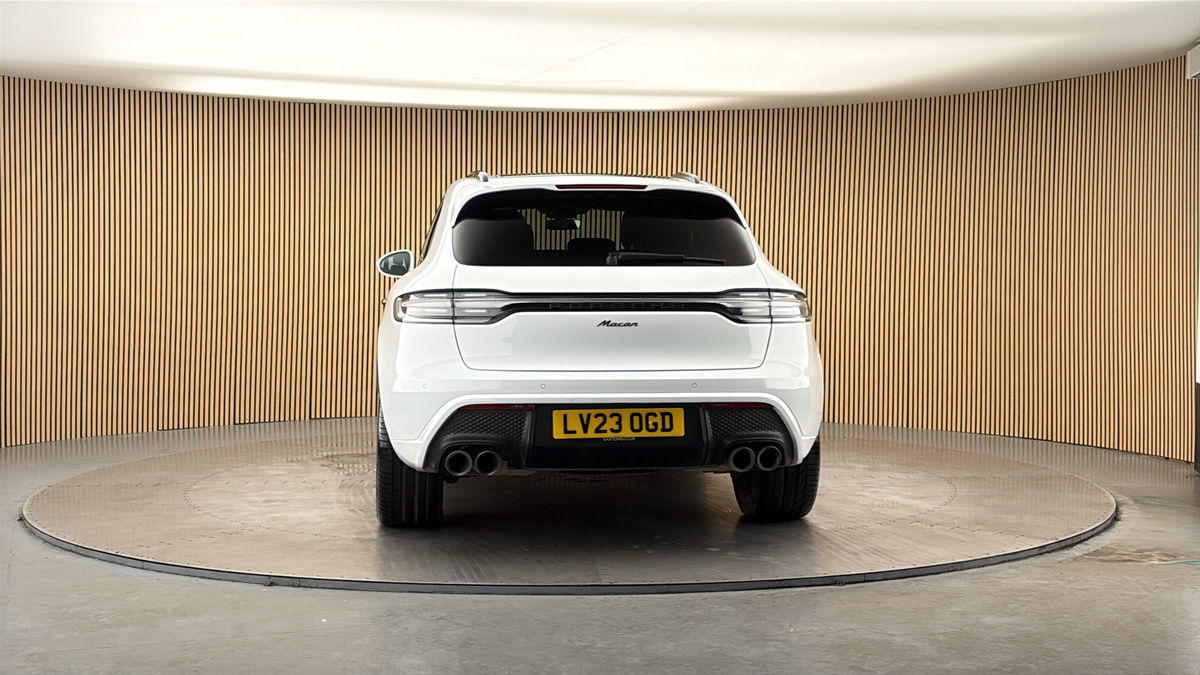 More views of Porsche Macan