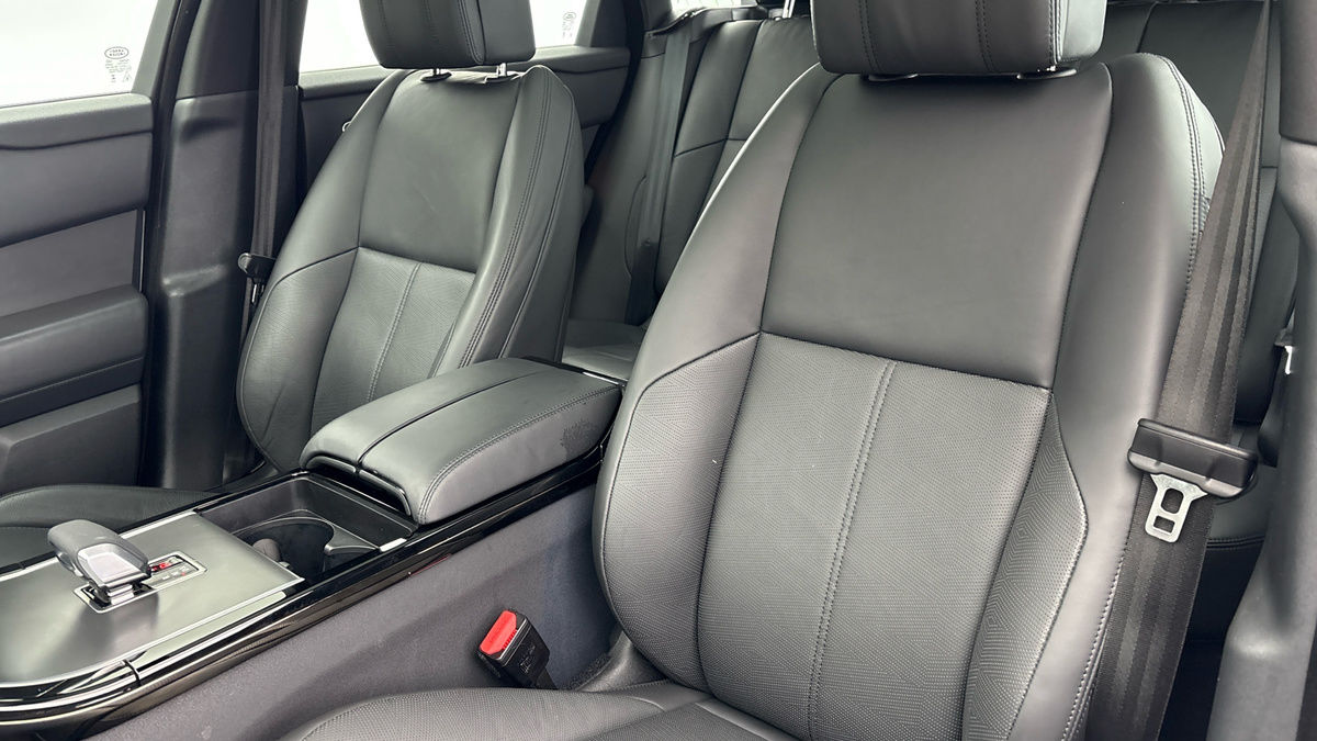 Land Rover Range Rover Velar Image 7