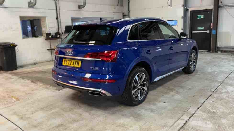 More views of Audi Q5