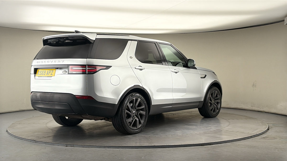 Land Rover Discovery Image 21