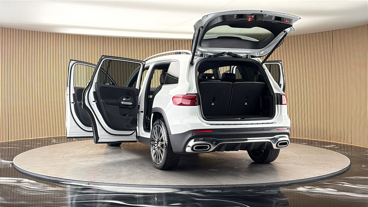 More views of Mercedes-Benz GLB