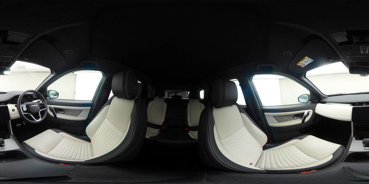 More views of Land Rover Discovery Sport