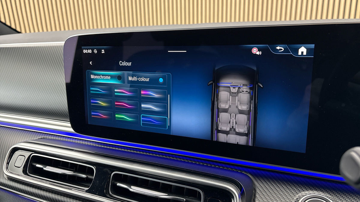 Mercedes-Benz V Class Image 30