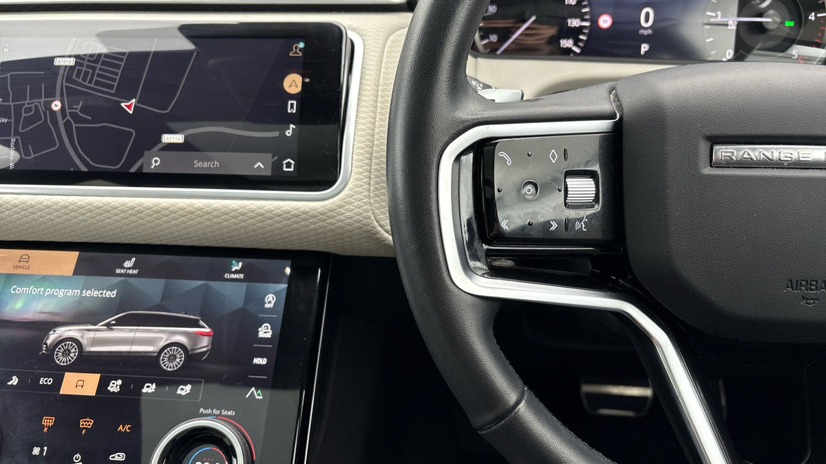 Land Rover Range Rover Velar Image 13