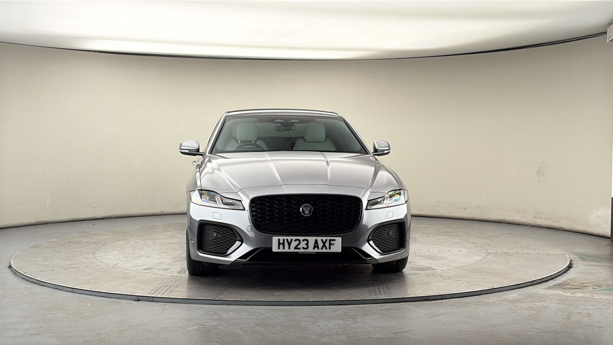 More views of Jaguar XF