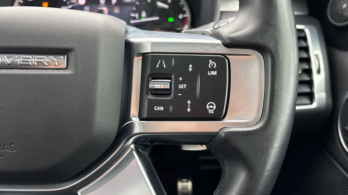 Land Rover Discovery Image 14