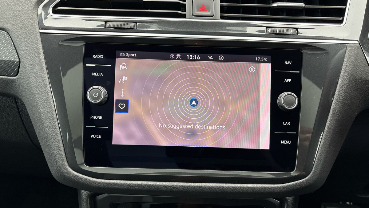 Volkswagen Tiguan Image 17