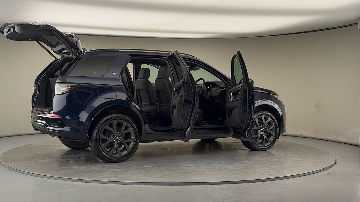 More views of Land Rover Discovery Sport