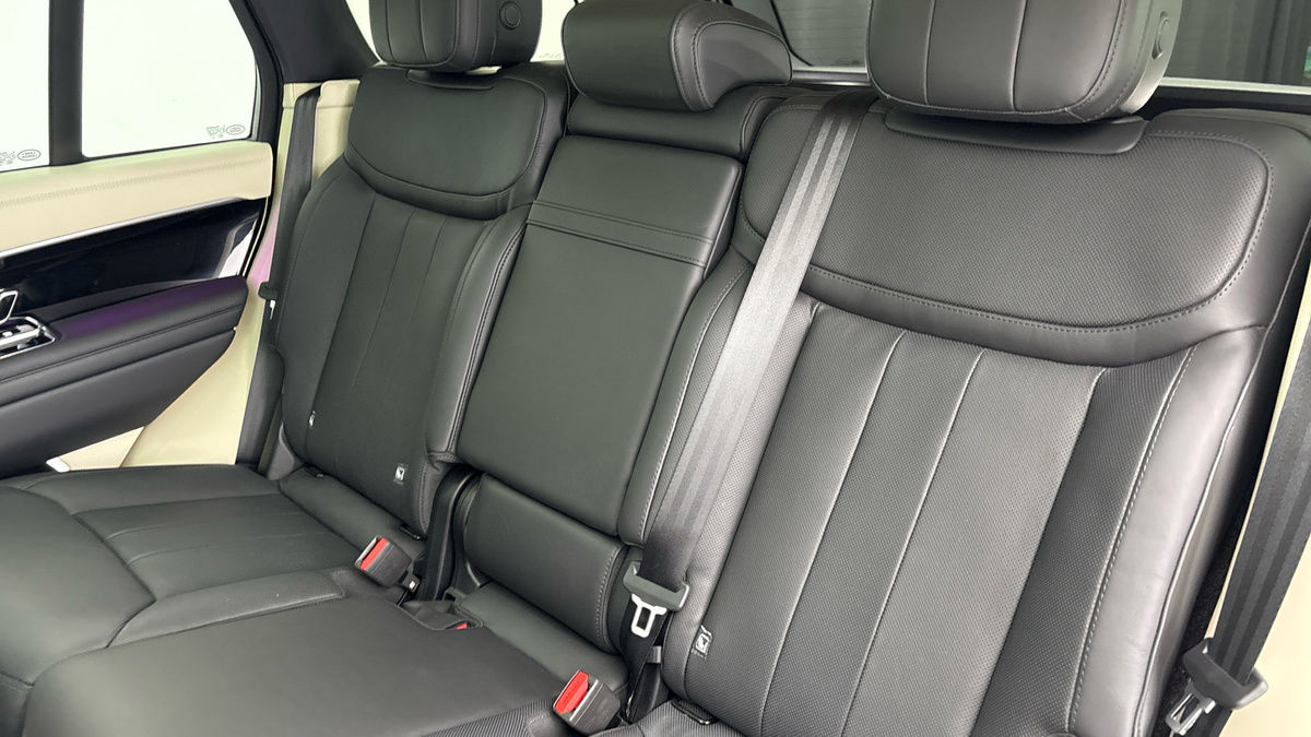 Land Rover Range Rover Image 8