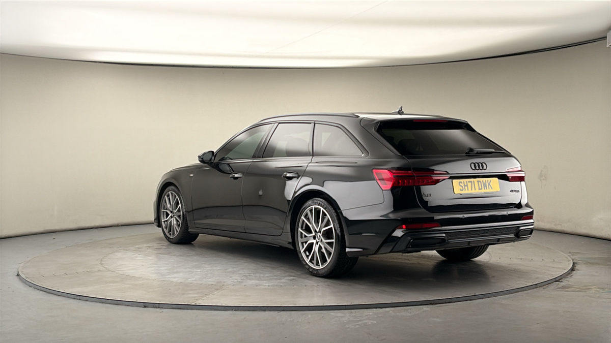 Audi A6 Avant Image 2